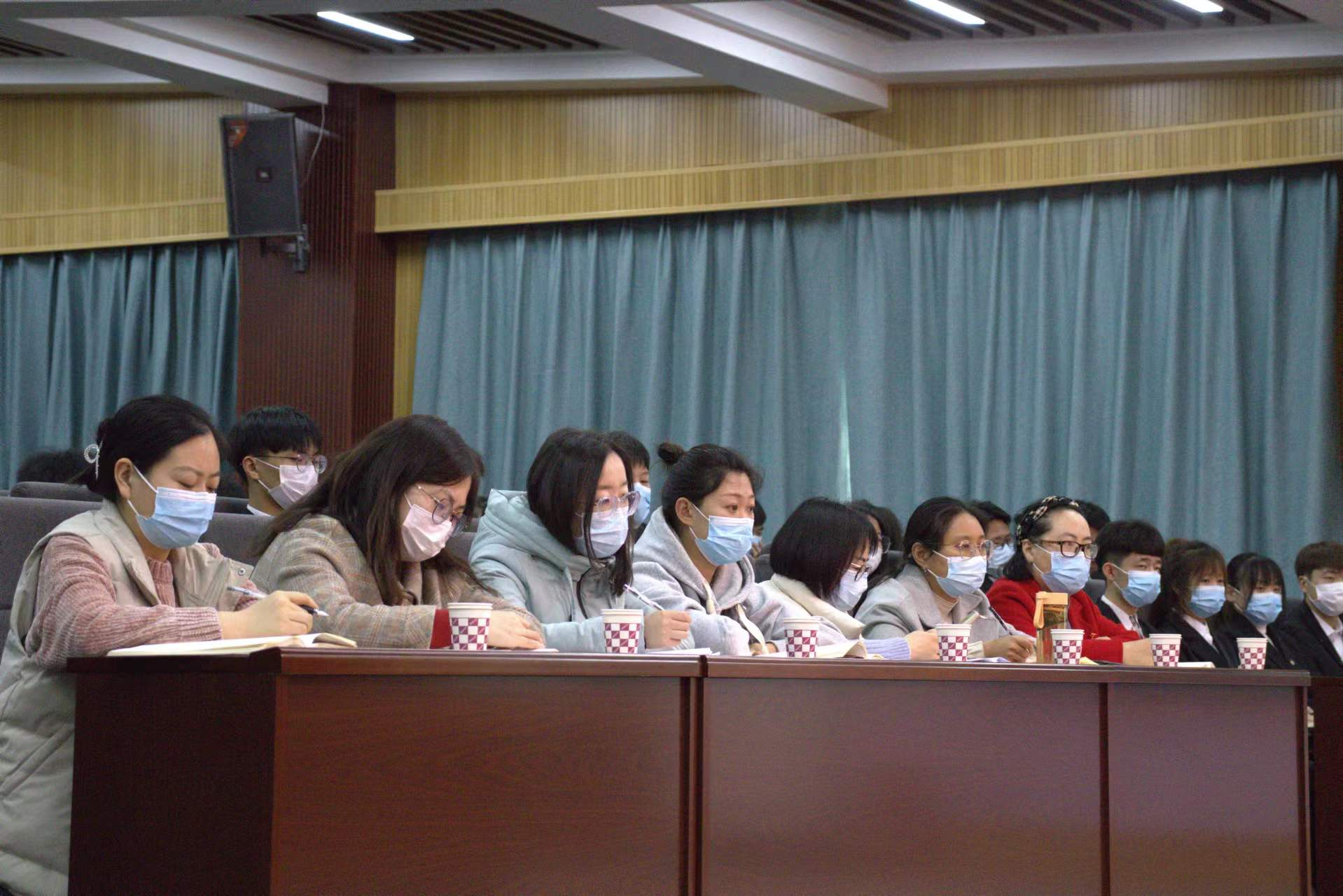 一次党培训2.png 一次党培训2.png