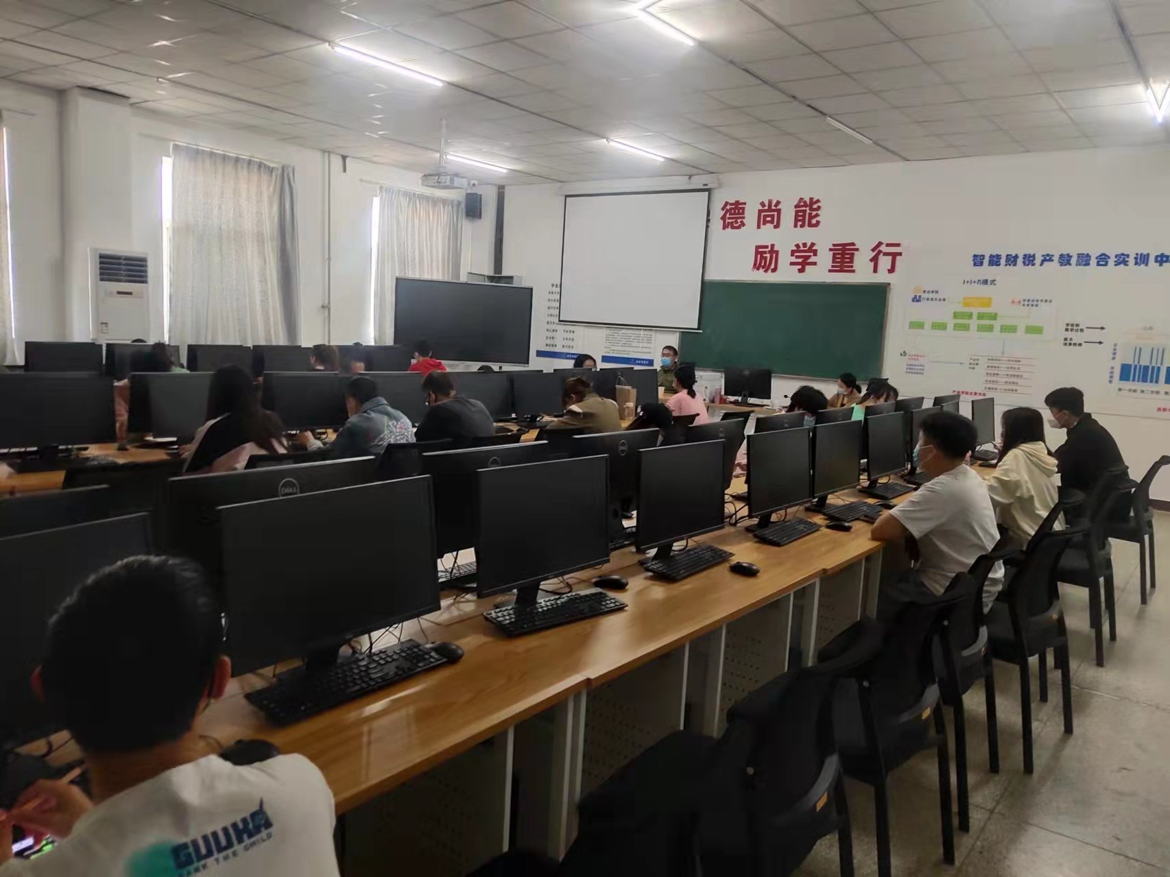 图片1.png 图片1.png