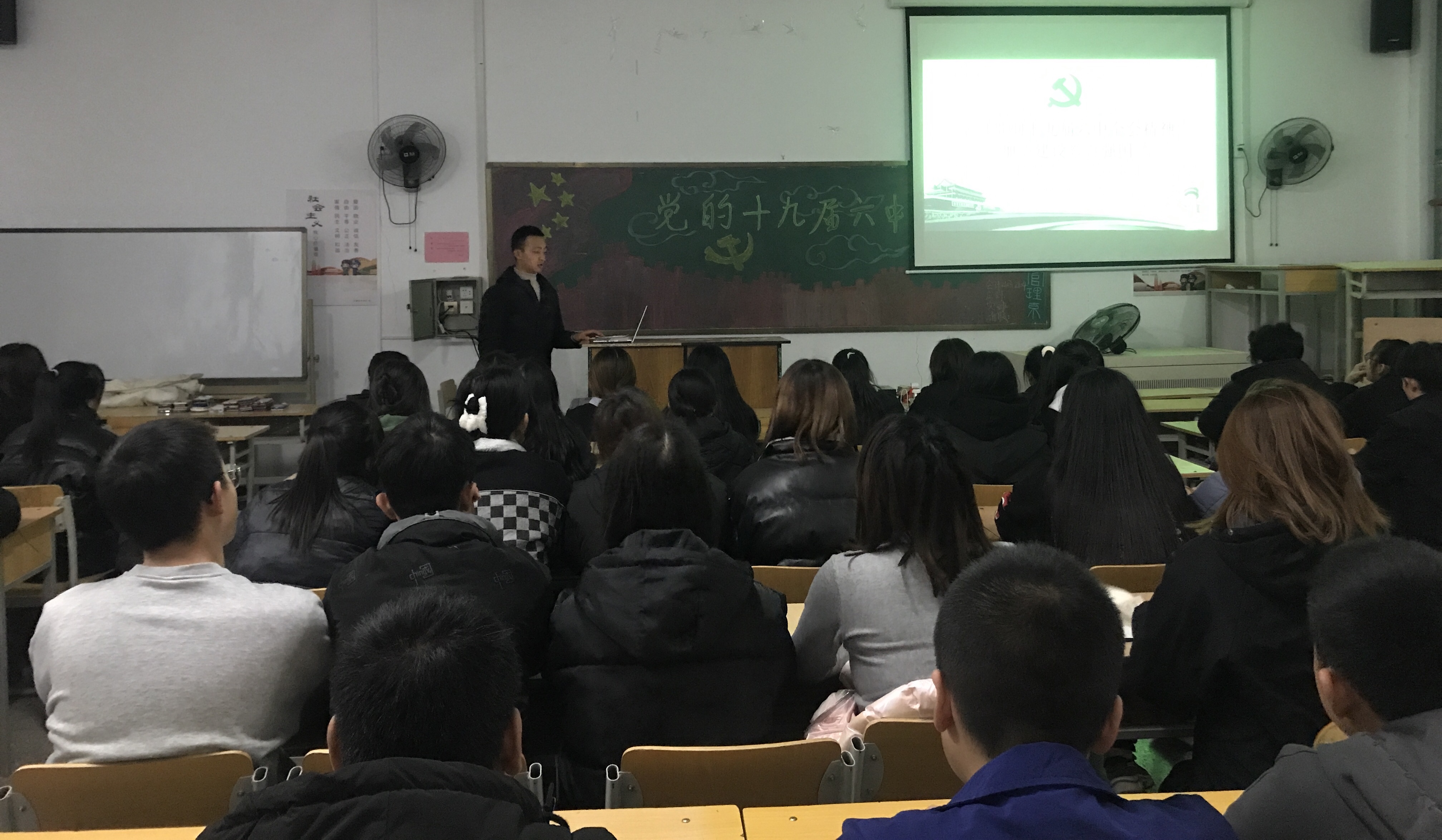 8c0c2950bd9184fd7adf2d05e46fc45.jpg 8c0c2950bd9184fd7adf2d05e46fc45.jpg