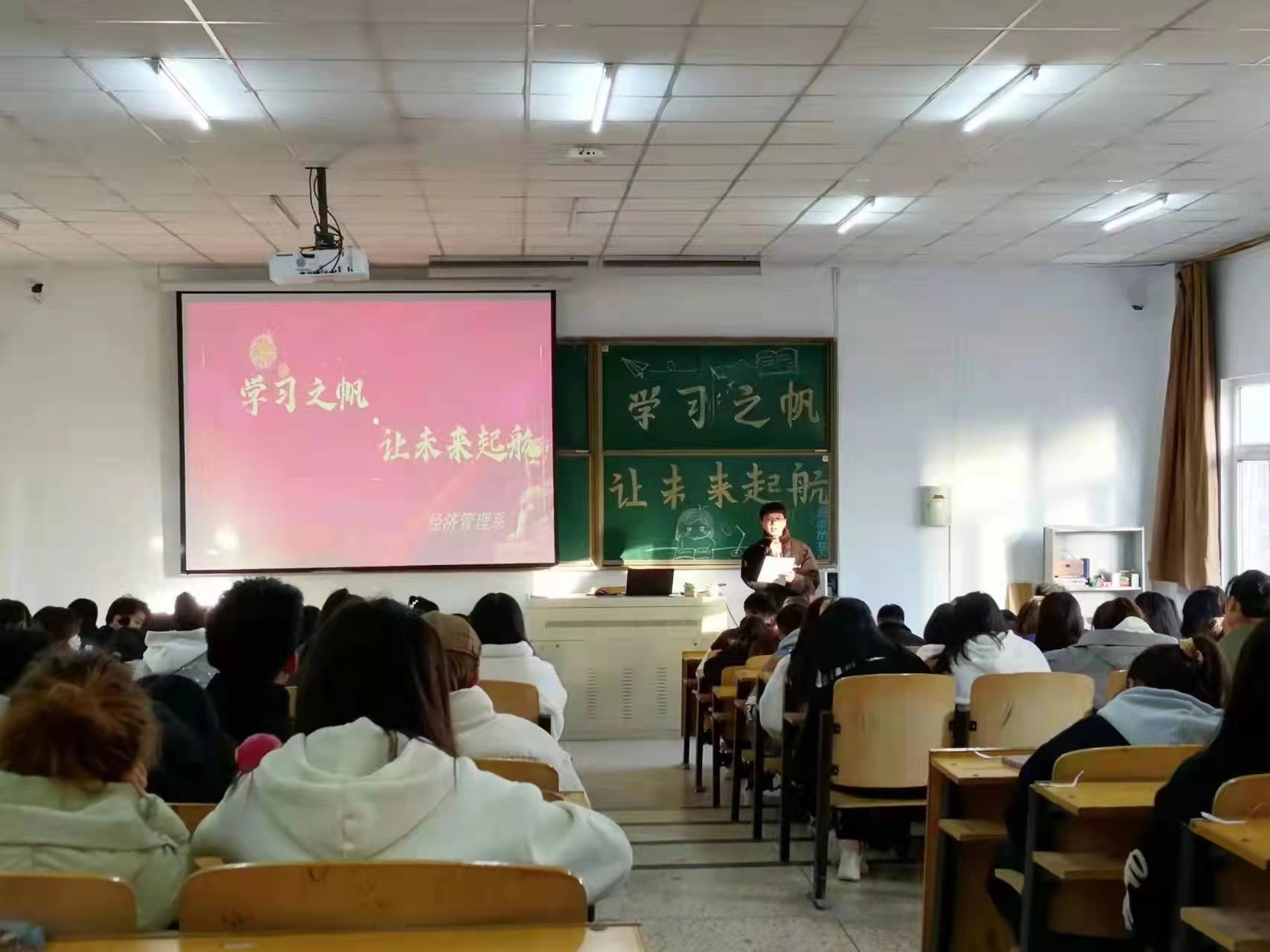 b50ac41243f560383ce54d19b9d962f.jpg b50ac41243f560383ce54d19b9d962f.jpg