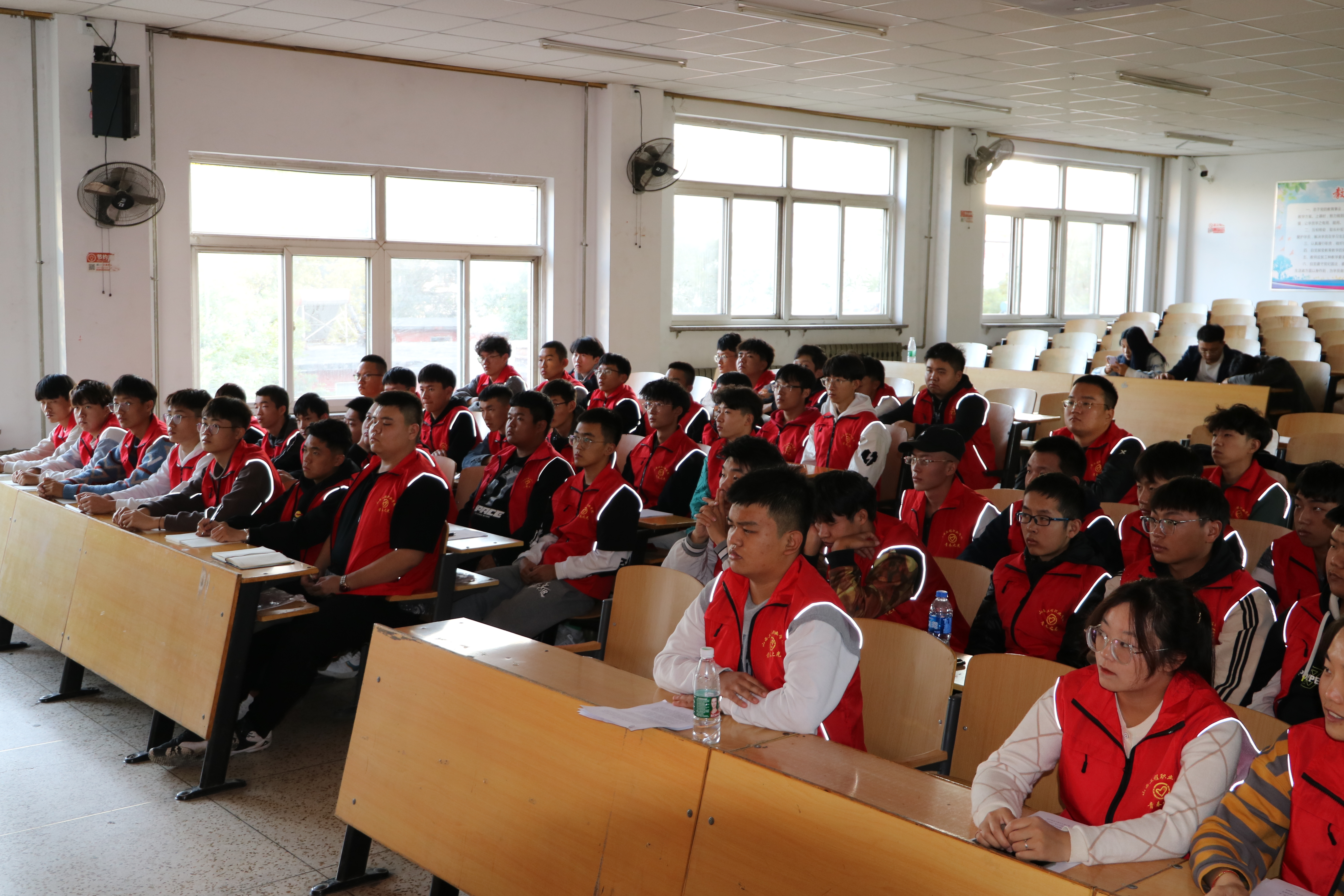 微信图片_20211021224952.jpg 微信图片_20211021224952.jpg