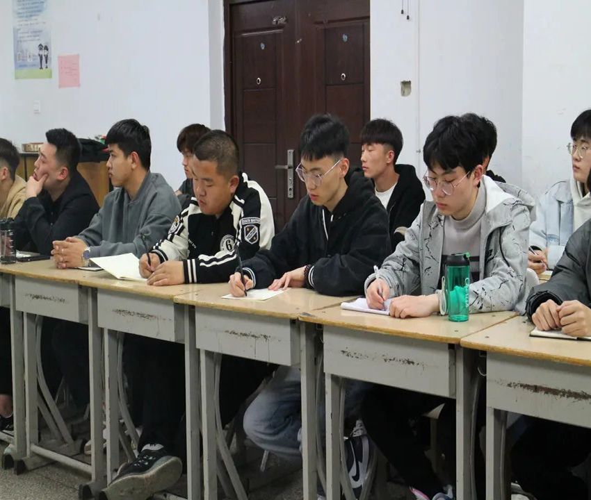 微信图片_20230325114255.jpg 微信图片_20230325114255.jpg