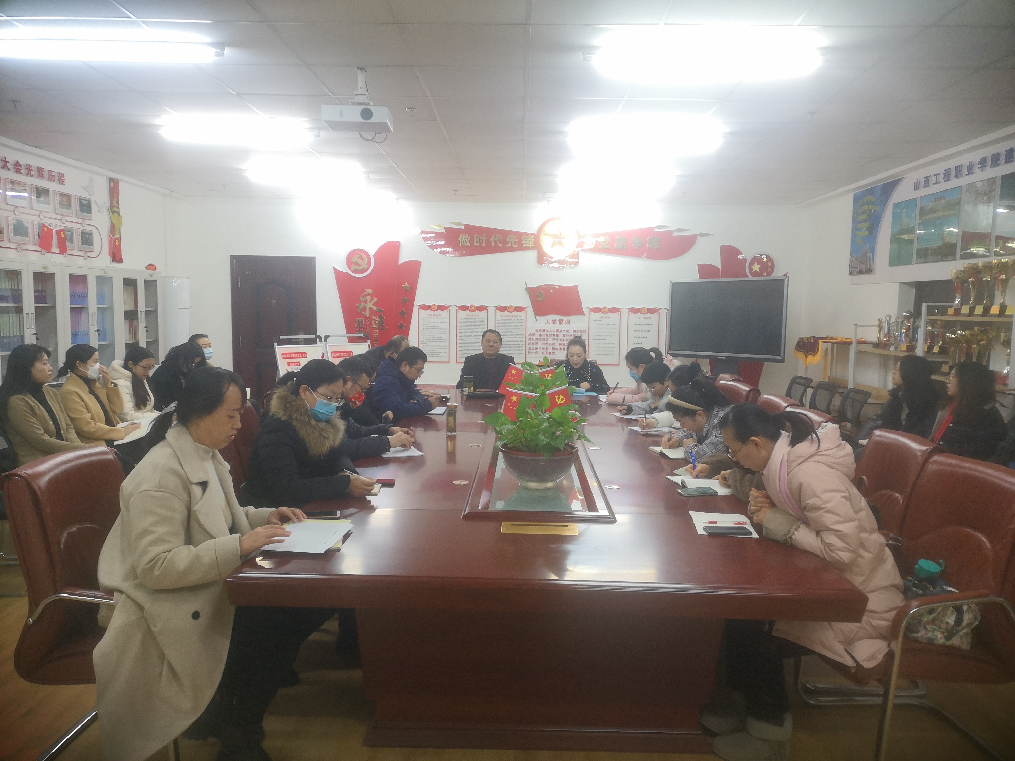 微信图片_20220219110309.jpg 微信图片_20220219110309.jpg