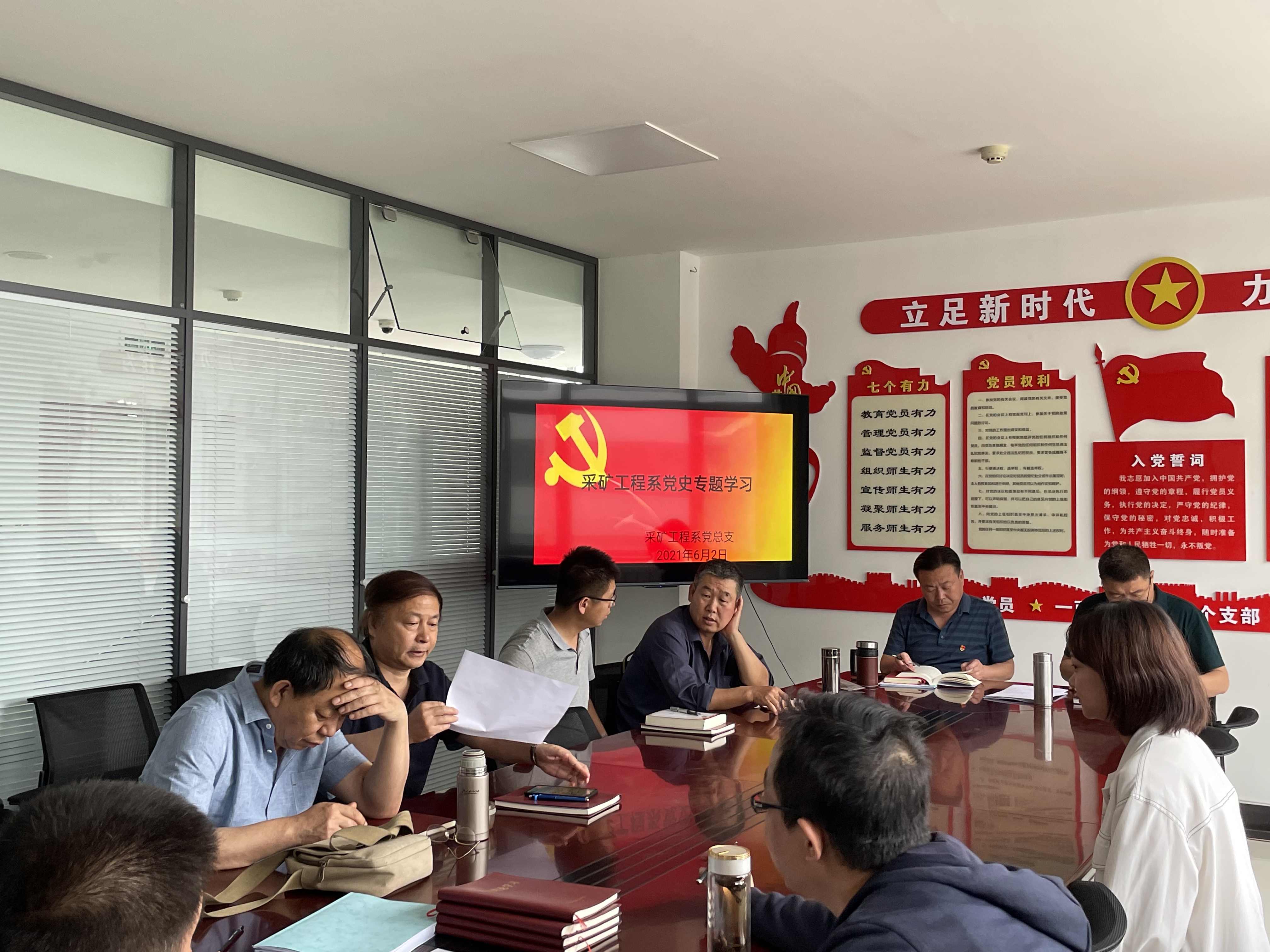 571098f46b7437de7d545d45ec689ef.jpg 571098f46b7437de7d545d45ec689ef.jpg