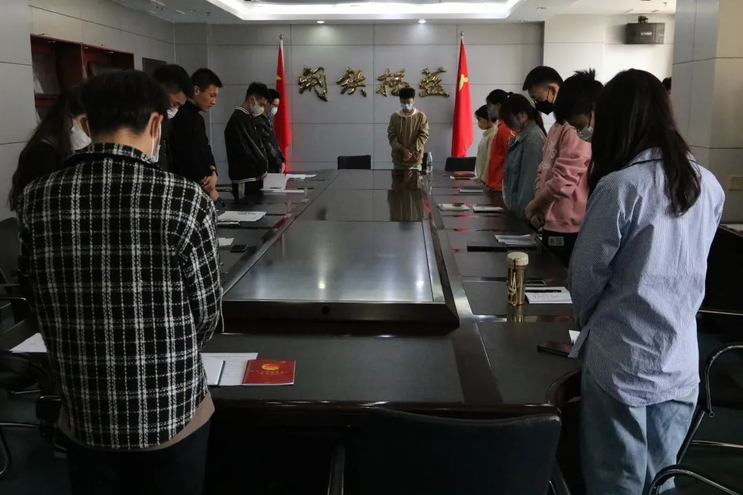 微信图片_20220411135332.jpg 微信图片_20220411135332.jpg