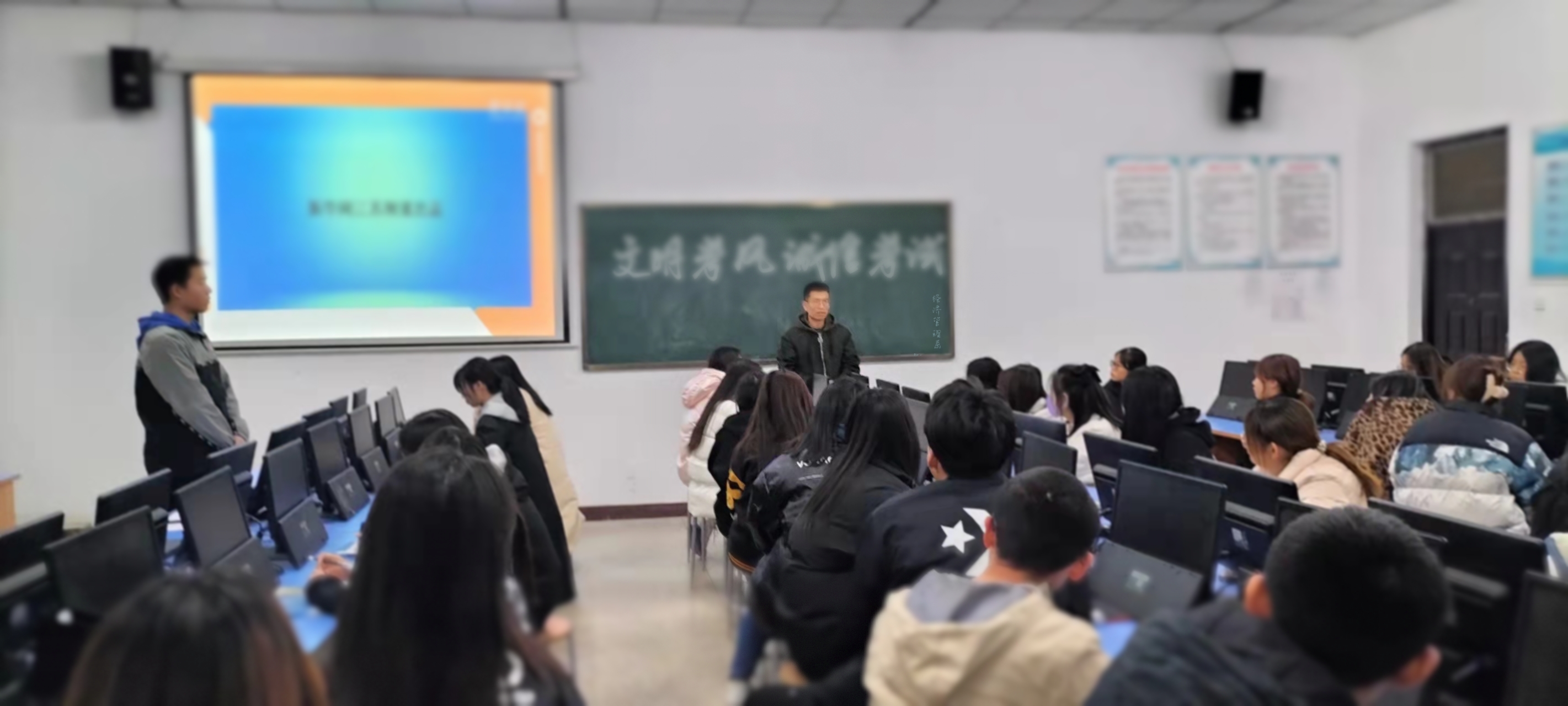 4ceb3d2e675e941213ea86161f7339e.jpg 4ceb3d2e675e941213ea86161f7339e.jpg