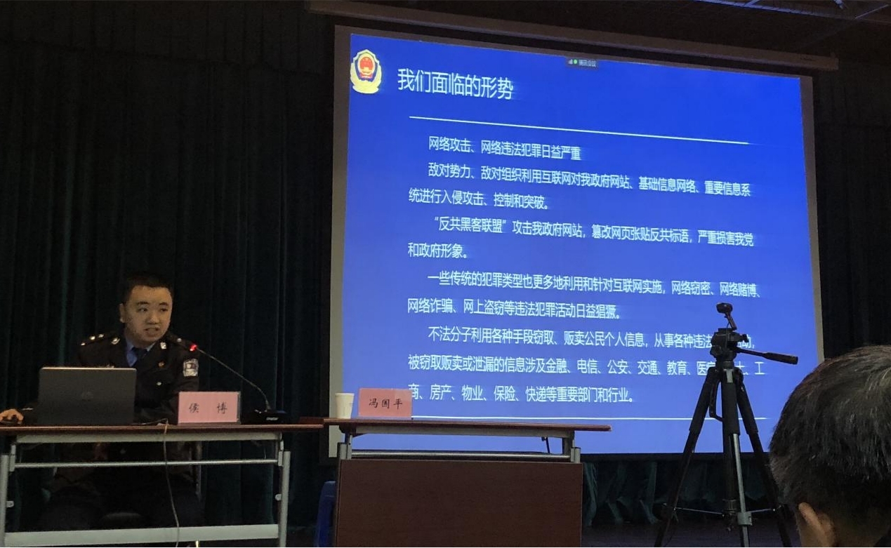 102502.jpg 102502.jpg