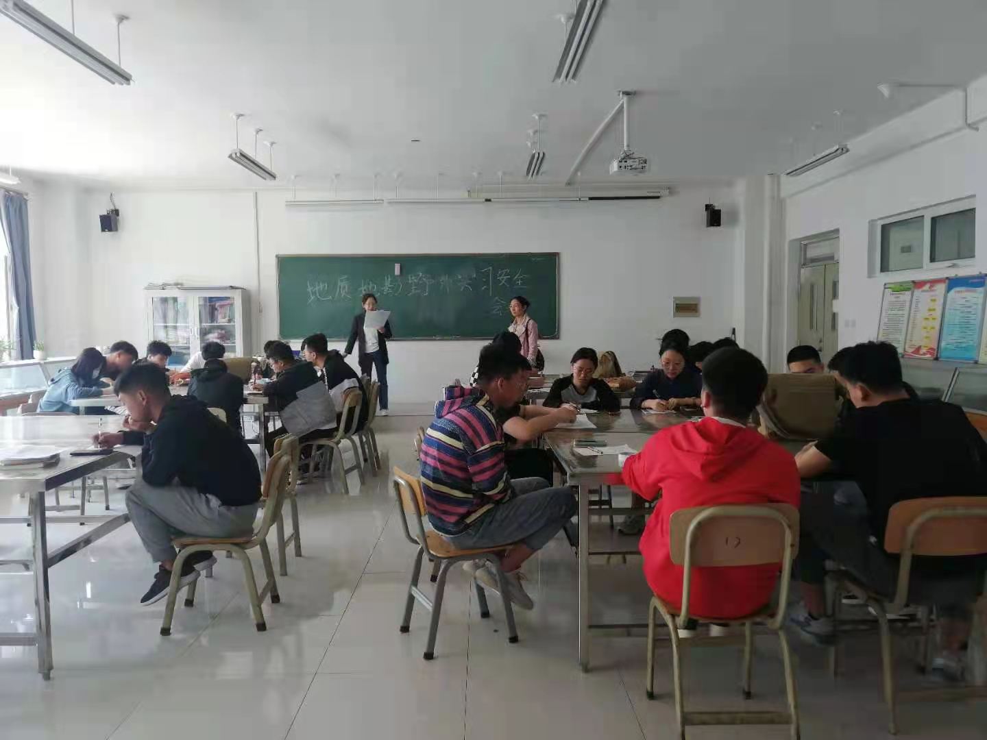 微信图片_20210512090718.jpg 微信图片_20210512090718.jpg