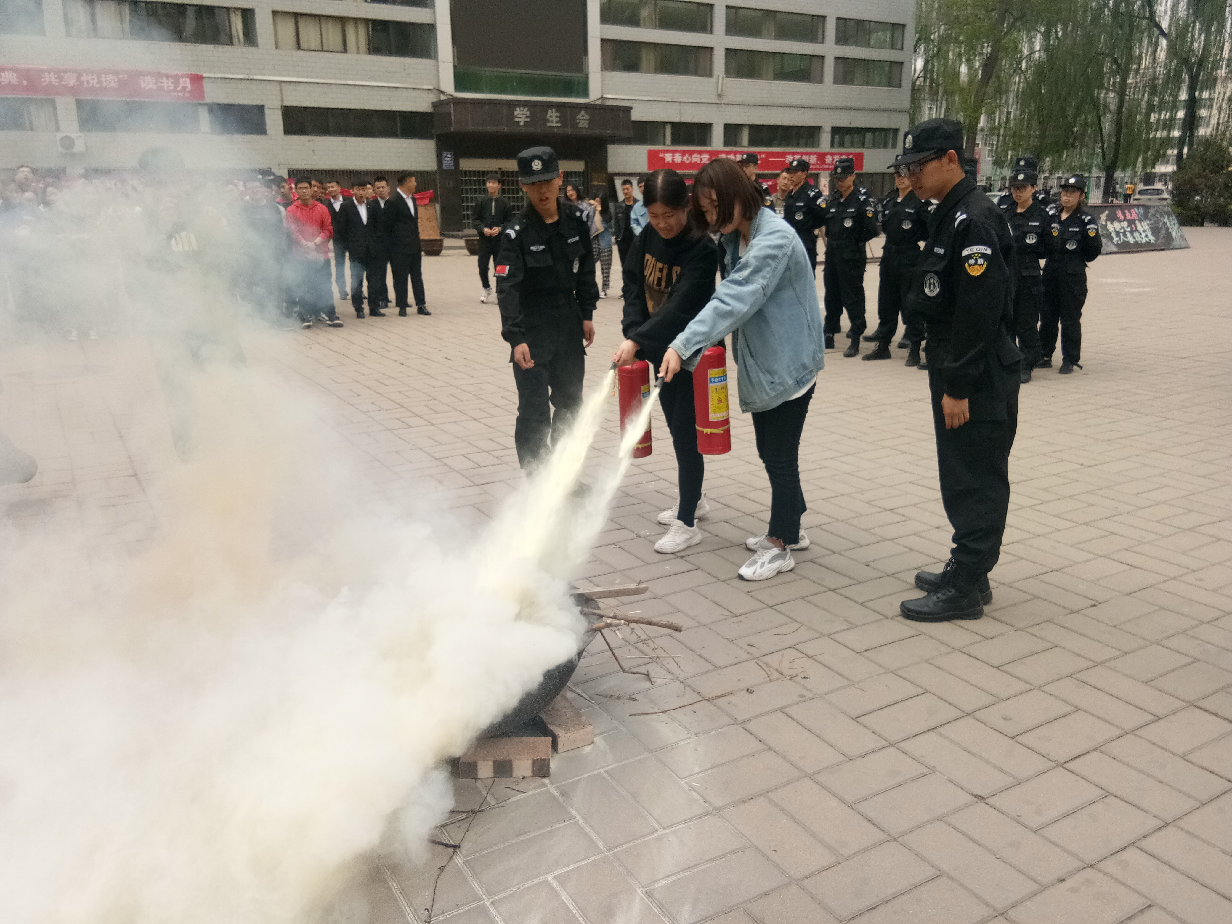 微信图片_20190419222034.jpg 微信图片_20190419222034.jpg