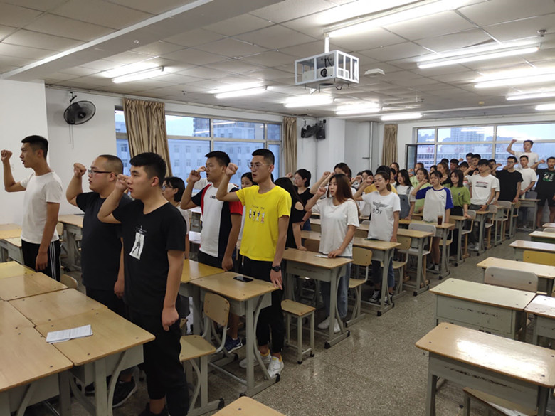 QQ图片20190613231450.jpg QQ图片20190613231450.jpg